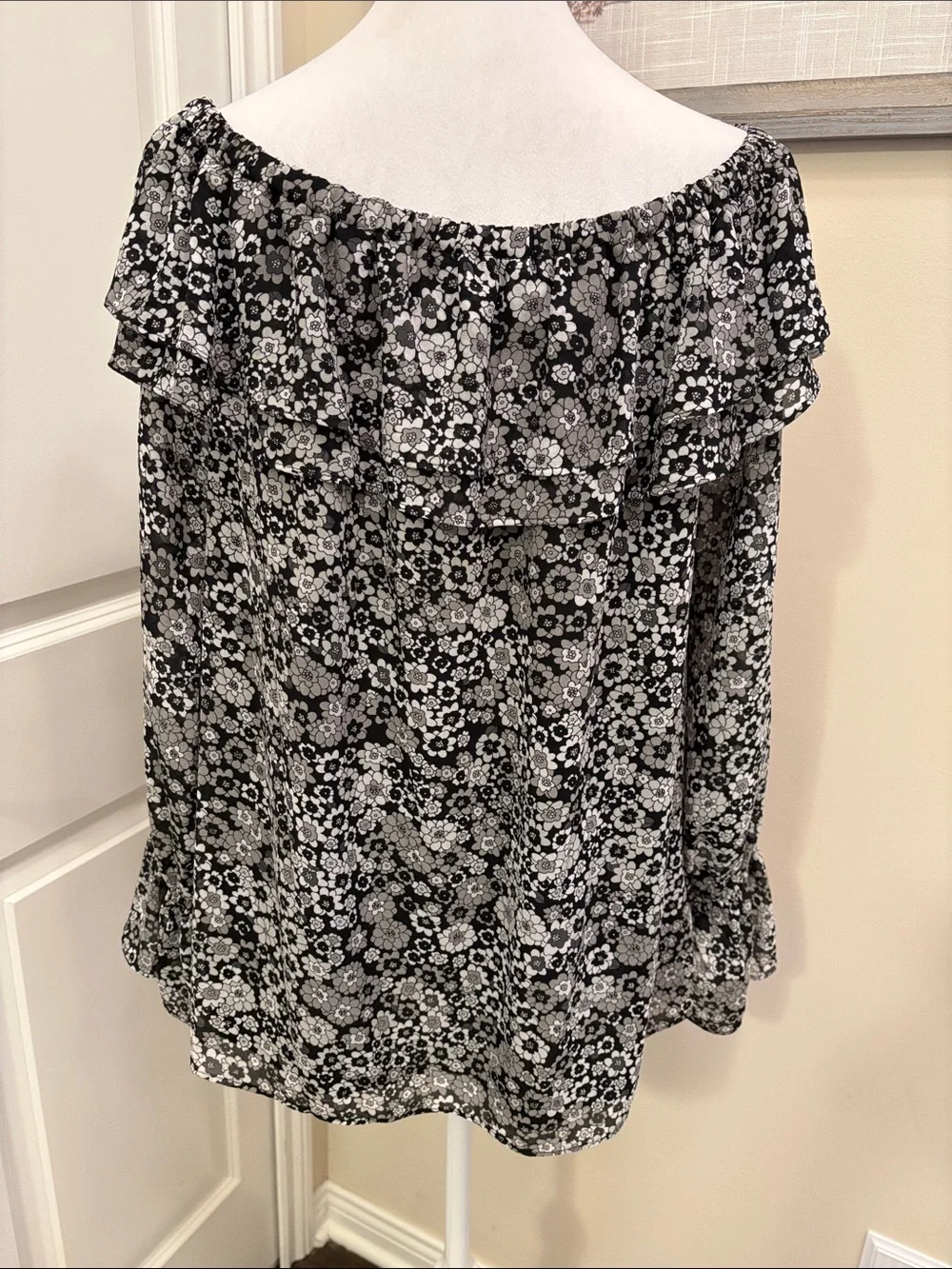Michael Kors chic black